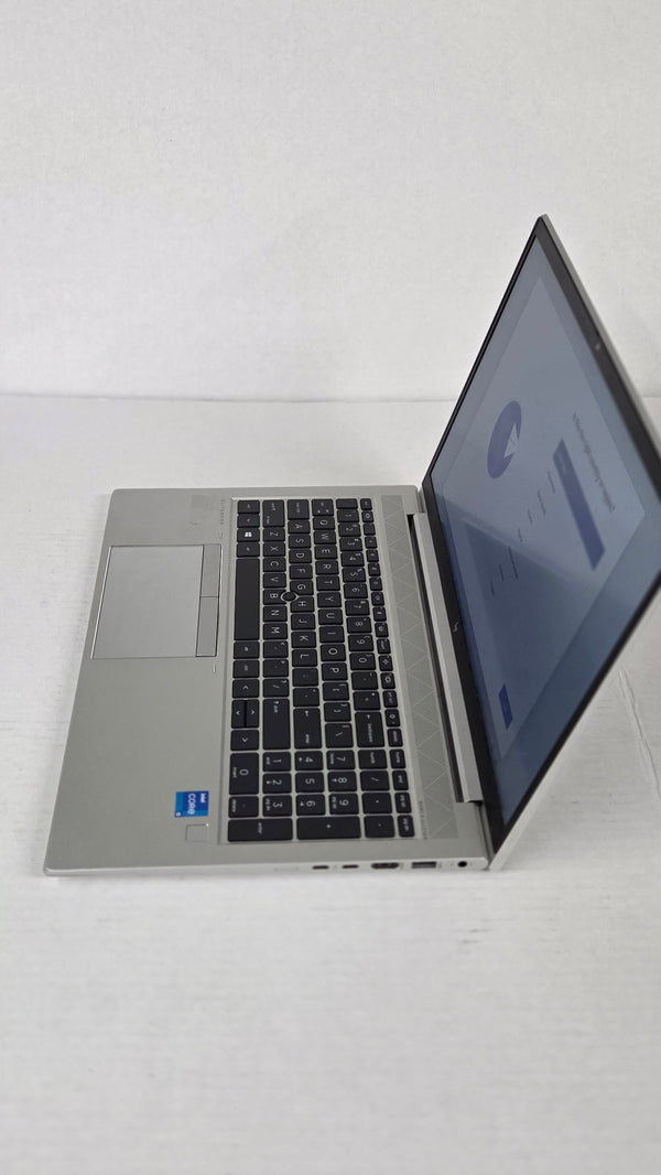 HP EliteBook 850 G8, 288GB SSD, 16GB Ram, i5-1135G7 @ 2.42GHz - Repaired: Charger included