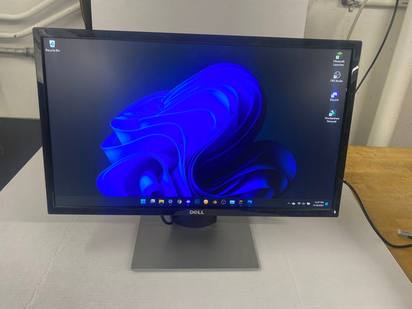 Dell Monitor 24 inch - 24 Inch, HDMI, VGA ports
Power Cable Included