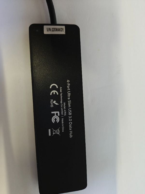 Dell D6000 USB-C Docking Station Triple Display w/ Power Adapter