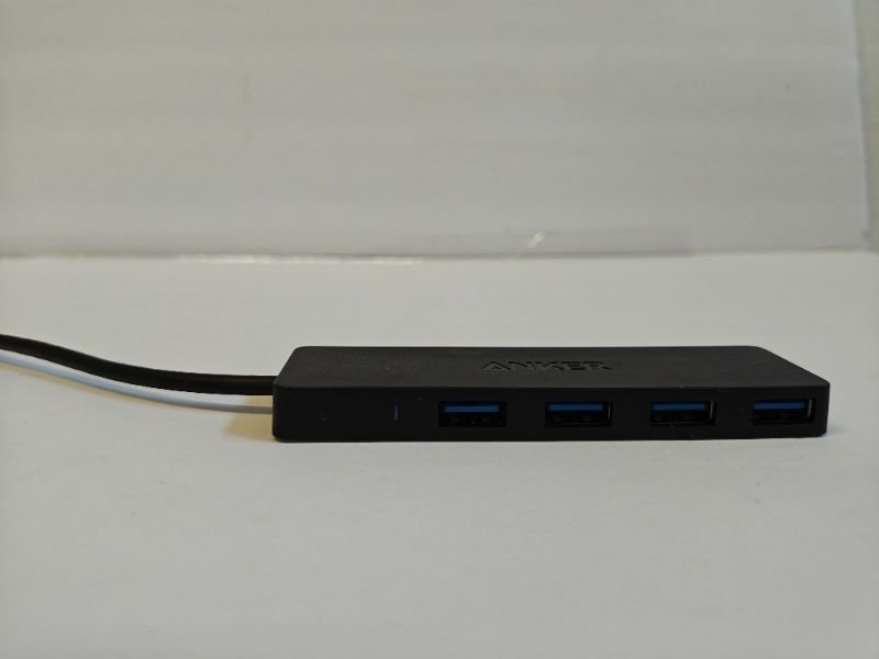 Dell D6000 USB-C Docking Station Triple Display w/ Power Adapter