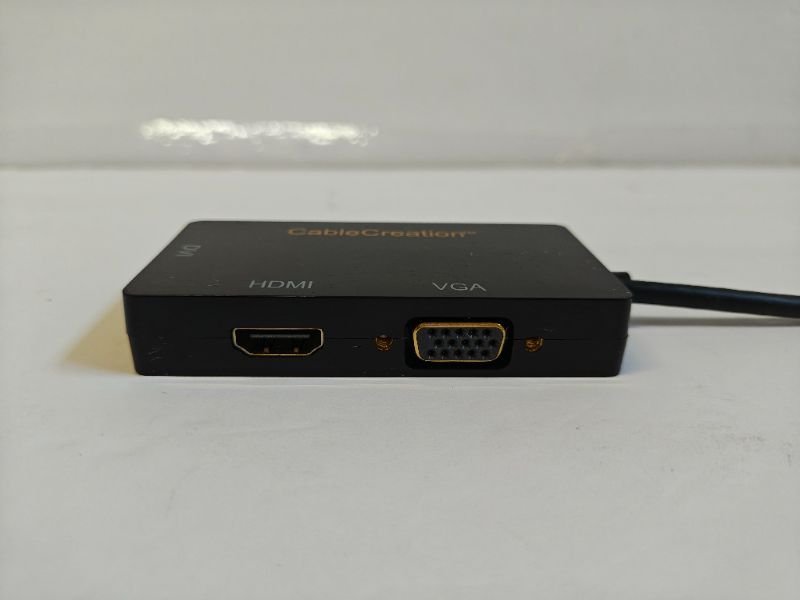 Dell D6000 USB-C Docking Station Triple Display w/ Power Adapter