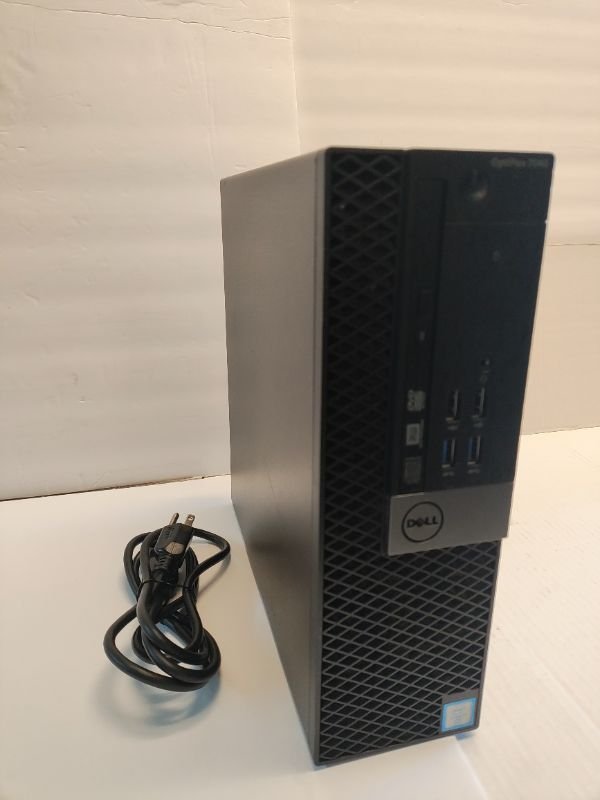 Dell D6000 USB-C Docking Station Triple Display w/ Power Adapter