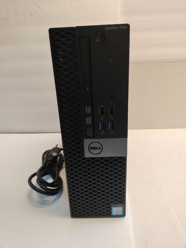 Dell D6000 USB-C Docking Station Triple Display w/ Power Adapter