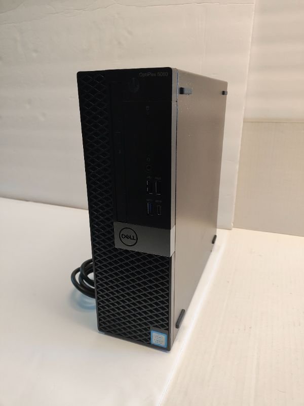 Dell D6000 USB-C Docking Station Triple Display w/ Power Adapter