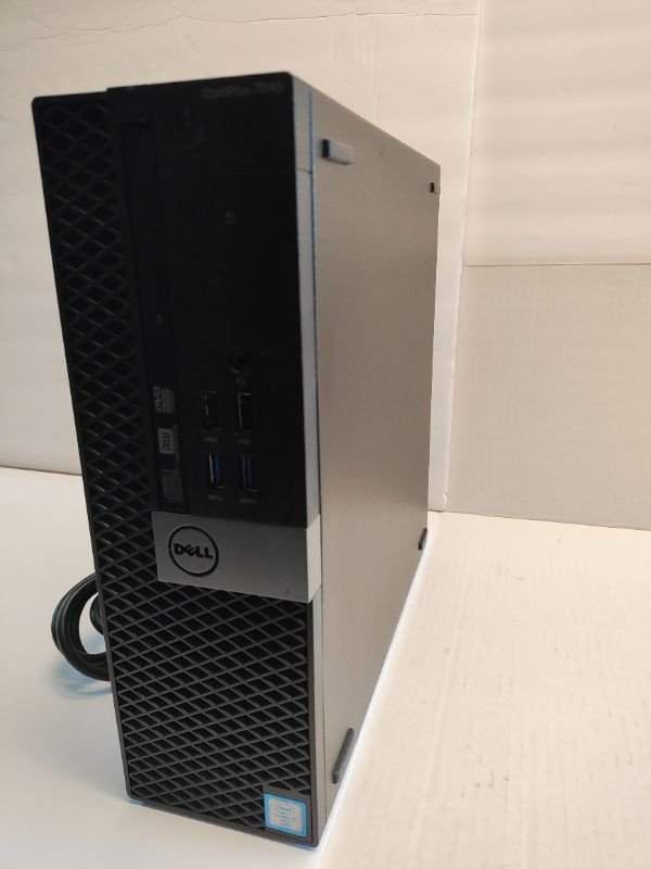 Dell D6000 USB-C Docking Station Triple Display w/ Power Adapter