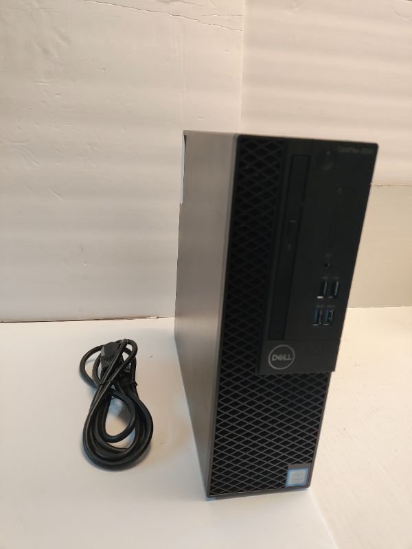 Dell D6000 USB-C Docking Station Triple Display w/ Power Adapter