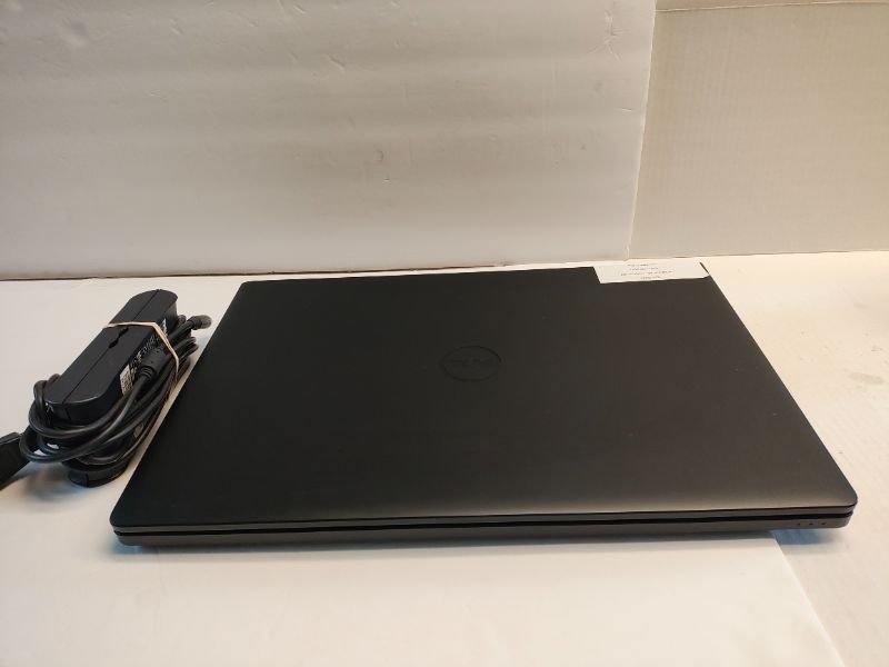 Dell D6000 USB-C Docking Station Triple Display w/ Power Adapter