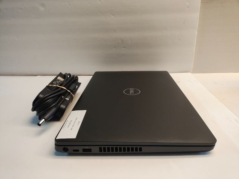 Dell D6000 USB-C Docking Station Triple Display w/ Power Adapter