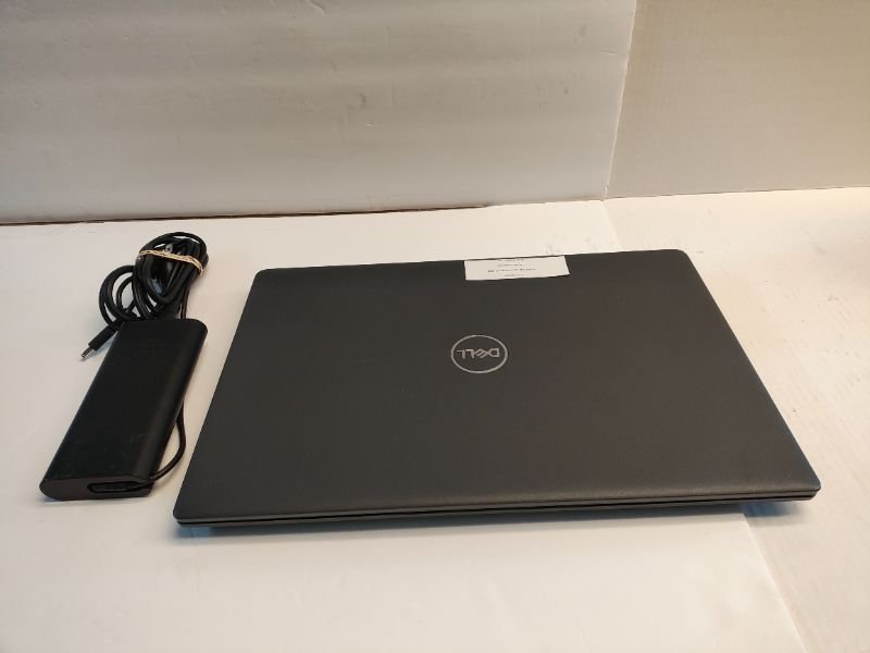 Dell D6000 USB-C Docking Station Triple Display w/ Power Adapter
