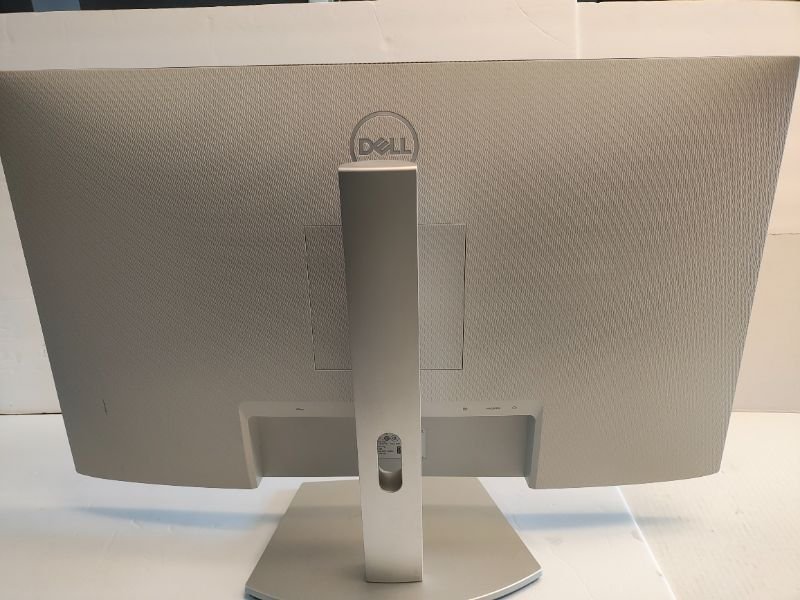 Dell D6000 USB-C Docking Station Triple Display w/ Power Adapter