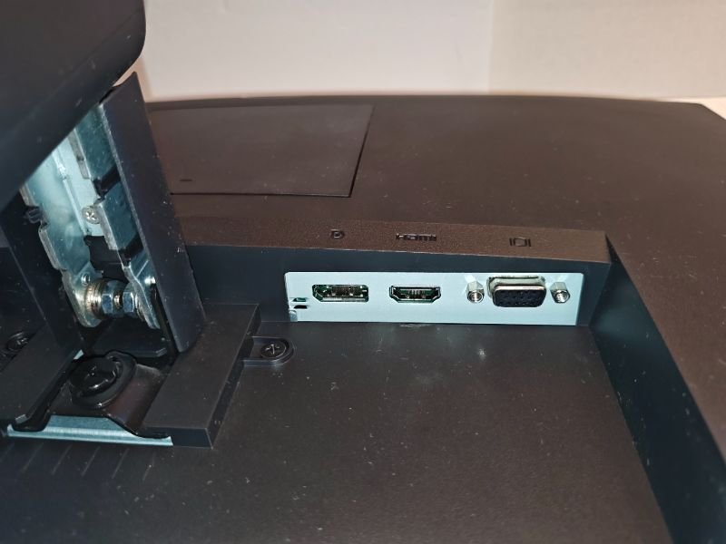 Dell E2424HS